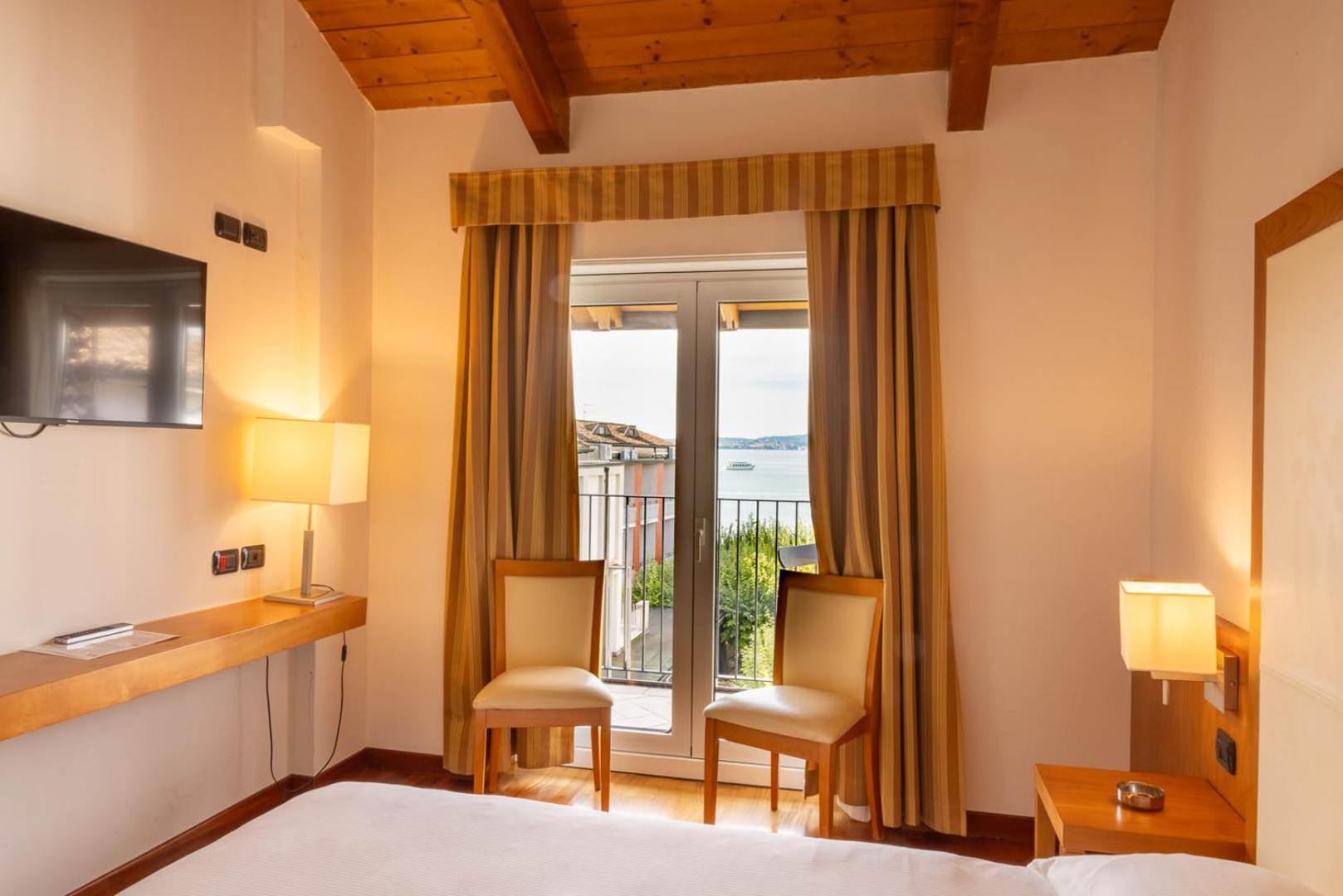 Hotel Mavino Sirmione Exterior foto